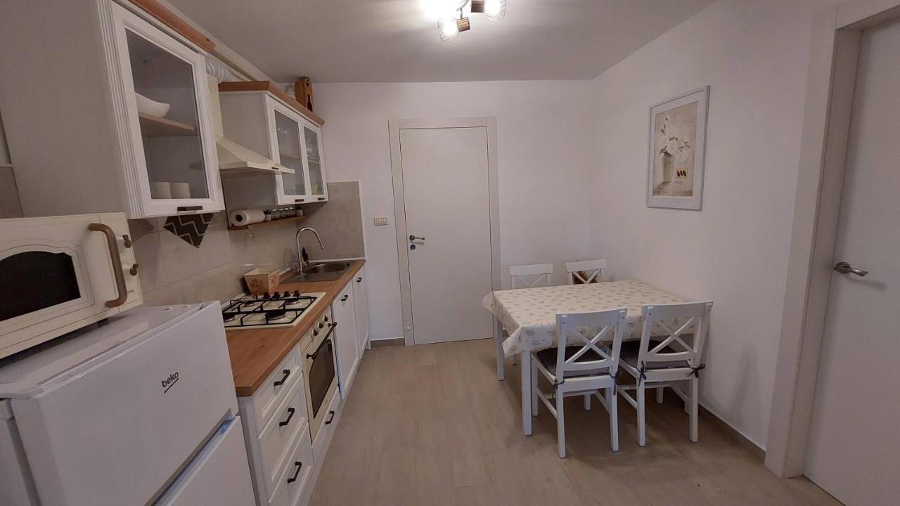 Apartma Rizana Dekani Exterior foto